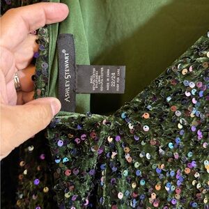 Holiday dress season is upon us!